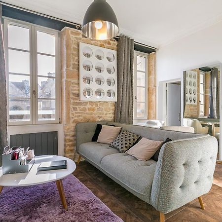 Apartament Le Saint B Au Pied De La Cathedrale Saint Benigne Dijon Zewnętrze zdjęcie