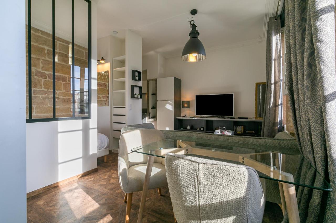 Apartament Le Saint B Au Pied De La Cathedrale Saint Benigne Dijon Zewnętrze zdjęcie